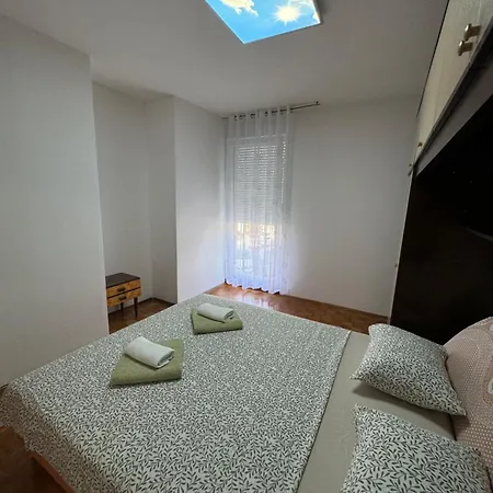 Apartamento Roza Pula