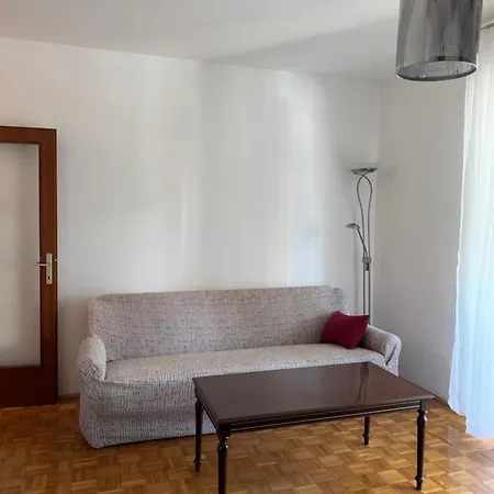 Apartament Roza *